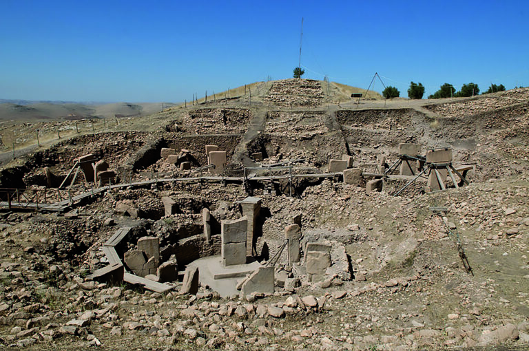 1024px-Göbekli_Tepe,_Urfa